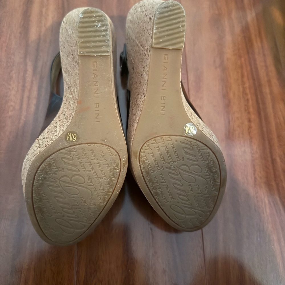Gianni Bini Women's Beige Wedge Sandals
